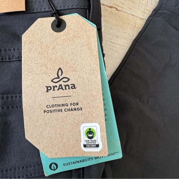 PrAna Halle Pant II NWT size 4 Tall Inseam Coal Grey Straight Leg - Picture 3 of 15